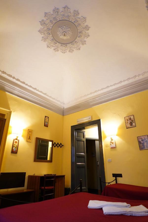קטאניה Hotel Etnea מראה חיצוני תמונה